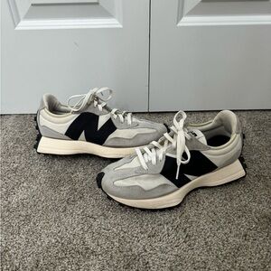 New Balance 327